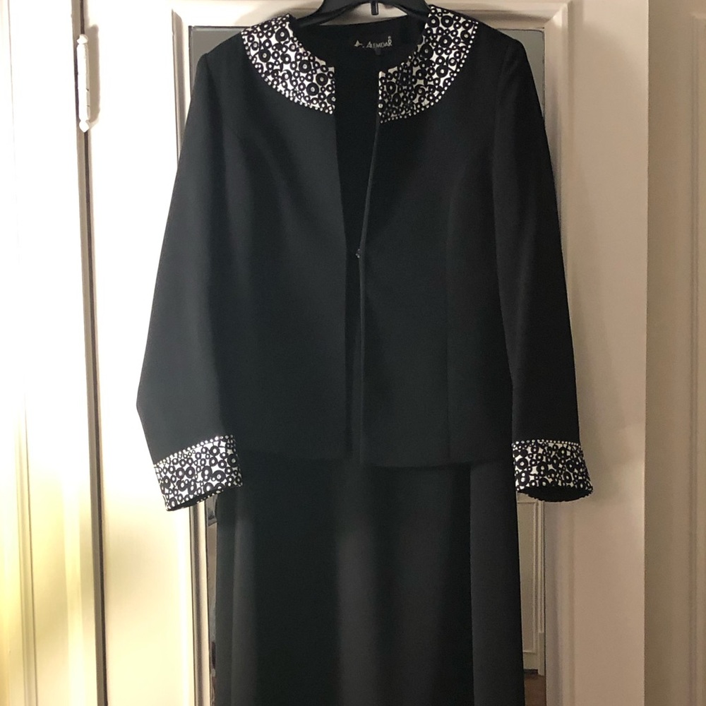 Long black 2 piece dress
